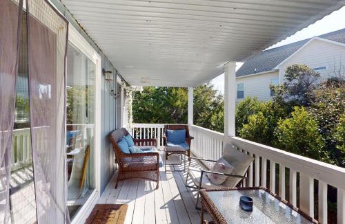 Emerald Isle House | EI02 Coastal Love