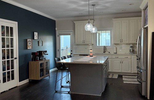 Prospect House | Elegant Derby Home, Sleeps 10, Beauty Suite + Wellness Lounge