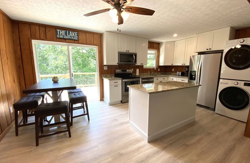 New Tazewell House | Endless Summer - Norris Lake Home