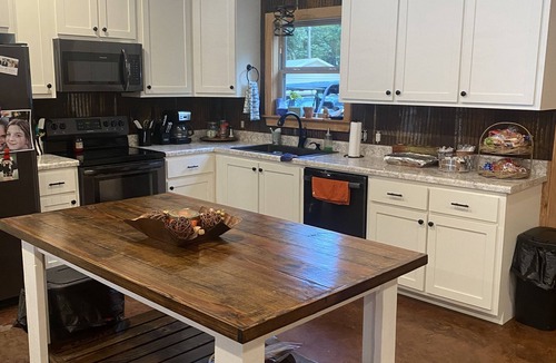 Oakland Cabin | Enid Lake Waterfront Cabin- Point Pleasant