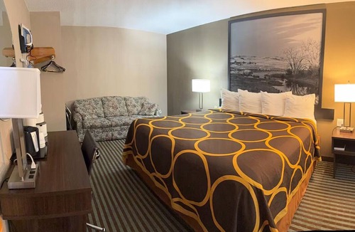 Lexington Hotel | Enjoy a Tranquil Stay Close to the City’s Museums - Perfect for Adventurers