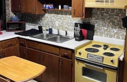Radcliff House | Enjoy more than a place to sleep!Travel back in time to each decade-themed room.