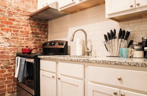 Butchertown House | Entire Butchertown/NuLu Building | Sleeps 24 | Derby I Bourbon Tours I Bourbon & Beyond I Louder than Life