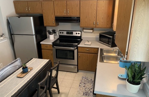 McCutcheon Field House | ★ Entire House close to Camp Lejeune ★