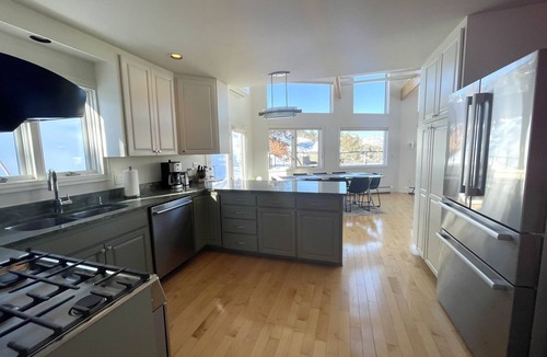 Durango House | Epic Mountain Chalet – Jaw-Dropping 180° Views!