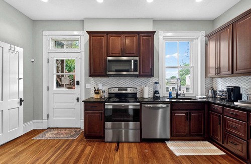 Phoenix Hill House | Exclusive bourbon estate near Downtown Louisville!