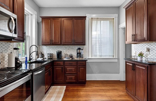 Phoenix Hill House | Exclusive bourbon estate near Downtown Louisville!