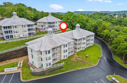 Kimberling City Condo | Expansive Condo with Community Pool, Scenic Lake Access, Serene Views, & Free Tickets!