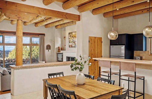 Tesuque House | Expansive views, Natural Light, Community Pool