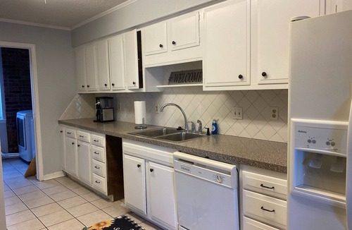 Fort Smith Condo | Fabulous 4-bedroom condo in Fort Smith