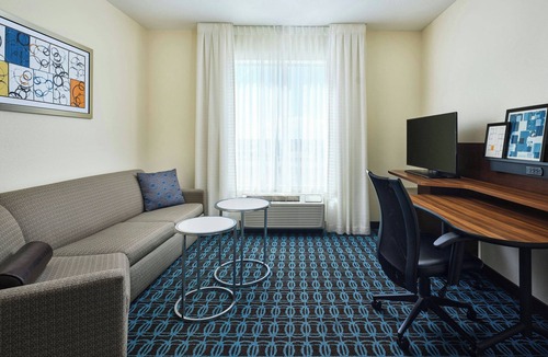 Sidney Hotel | Fairfield Inn & Suites by Marriott Sidney