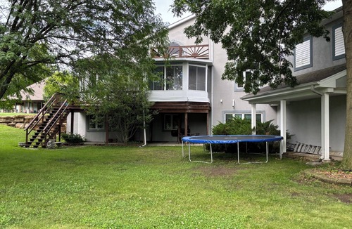 Plattsburg Apartment | Family friendly, 2-bedroom apartment in beautiful Plattsburg w/racketball court.