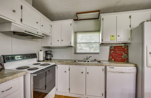Burnsville House | Family-Friendly Burnsville Home w/Yard