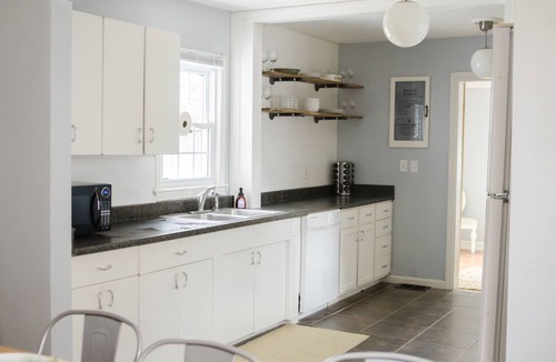 Audubon House | ☞Family Friendly | Quiet Neighborhood | Safe ☜