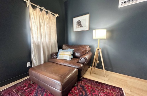 Creal Springs House | Farm Cottage