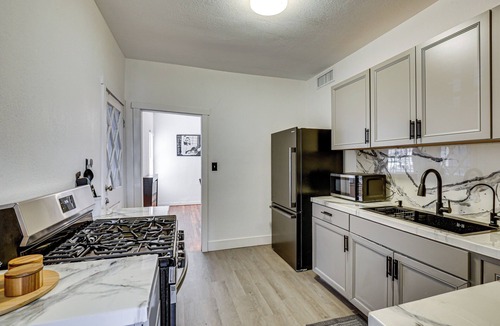 El Paso House | Fenced Yard! Quiet Home, 3 Mi to Dtwn El Paso