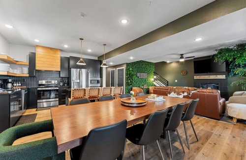 Hollister House | Forest Retreat Lake Views Hot Tub Arcade Decks
