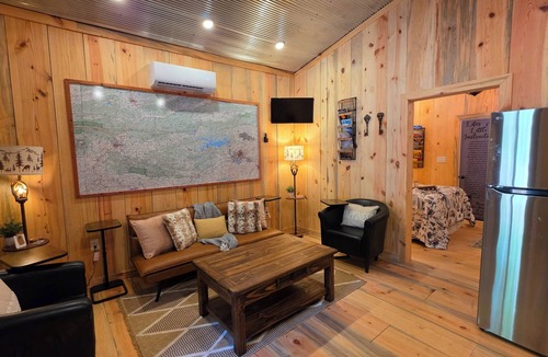 Caddo Gap Cabin | Forested Family Cabin, Pet Friendly, Nearby waterfalls and hiking trails.