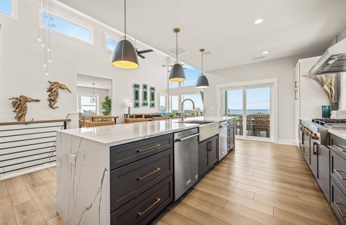 Hatteras House | Four Seasons- Endless Ocean and Sound Views, Private Pool, and Hot Tub