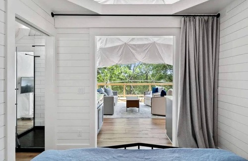 Smithville Cabin | Fully-Equipped Lake Dome with Beautiful Interior and Exterior in Tennessee