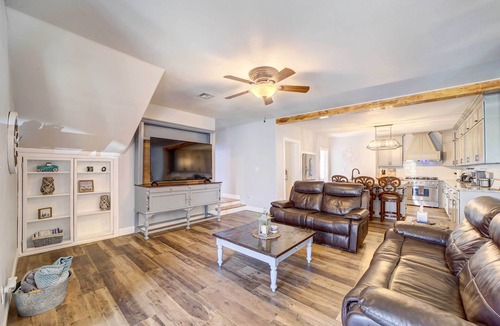 Afton House | Game Room + Large Backyard: Afton Home!