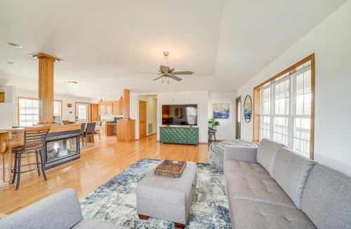 Craig County House | Game Room & Large Yard: Vinita Farmhouse!
