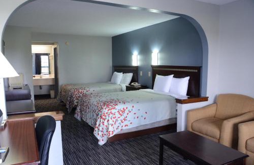 Clarksville Hotel | Gateway Inn