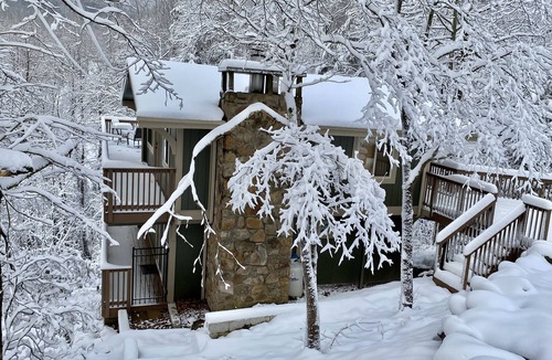 Chalet Village Cabin | Gatlinburg Views A Unique Cabin Mountain Views Expansive Decks Adjacent To Gatlinburg & Ski Lodge 1 Bedroom Cabin by RedAwning