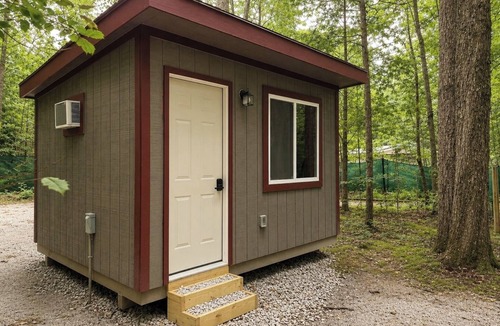 Beersheba Springs RV Rental | Glamping Cabin With AC at Greeter Falls Campground