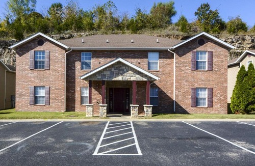 Branson Apartment | GlamRus Digs