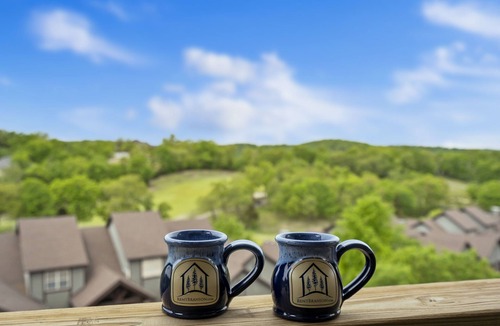 Branson West Condo | Golf Course OnSite, Pvt Hot Tub, Free Tickets, Gated Community, Near Silver Dollar City!