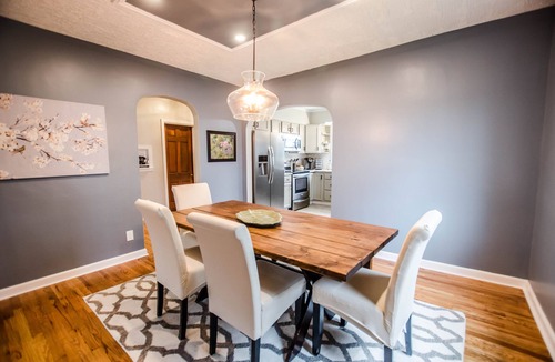 Bardstown House | Golf View Sunset Porch-Sittin' 4 bed, Basement Bar/GameRoom, Free Coffee