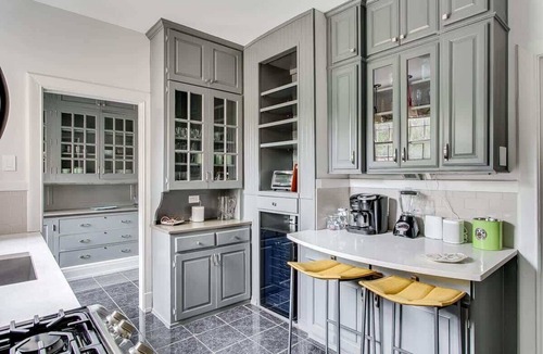 Cherokee Triangle House | Gorgeous 3BR | Private Garden w/Outdoor Dining!