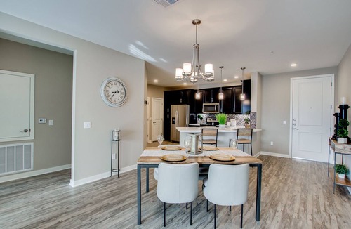 Ocotillo Condo | Gorgeous Condo Large Resort Pool & mountain views! 30 Night Min!