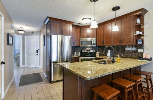 Hollister Condo | Gorgeous Lake View 3BR Condo~Near Marina~Pool~FREE TICKETS INCLUDED! (700EP)