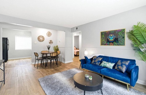 Audubon Apartment | Gorilla Hideaway