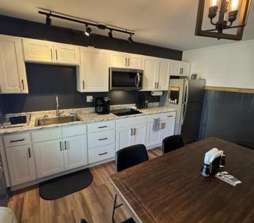 Osage Beach Apartment | GoZark Resort