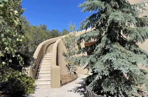 Tesuque House | Green Acres Luxury Estate on 4 Acres 8m to Plaza!