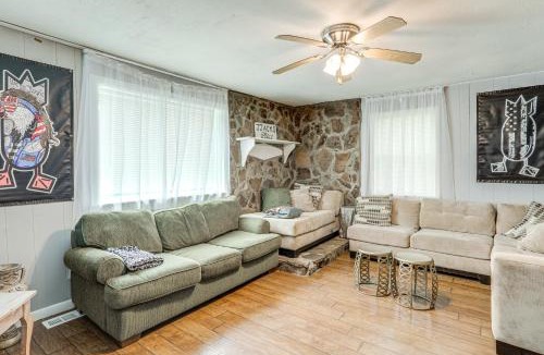 Greers Ferry House | Greers Ferry Home w/Fire Pit Near Shiloh Marina!