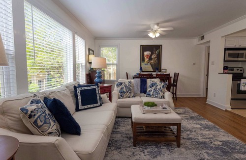 Oxford Condo | Grove View at Turnberry by Apex Short Term Stays