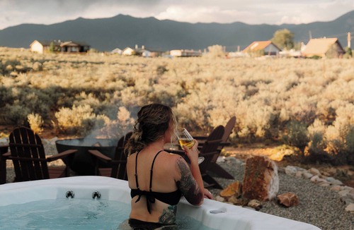 Taos House | Guests Rave, TaosBoho, HotTub, Kiva, GameRoom w/Pool Table