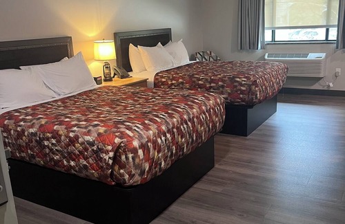 Hamburg Hotel | Hamburg Inn & Suites