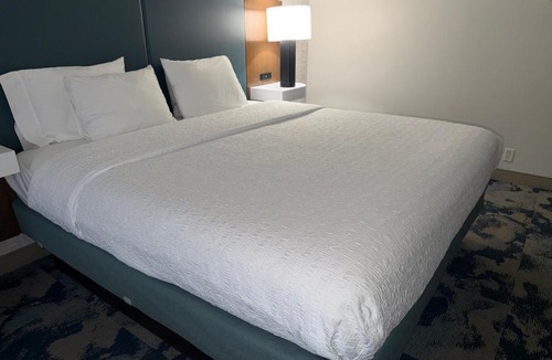 Hillview Hotel | Hampton Inn Louisville/I-65/Brooks Road