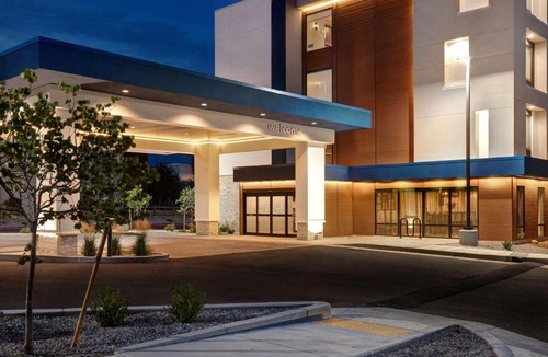 Southside Hotel | Hampton Inn Santa Fe South, NM