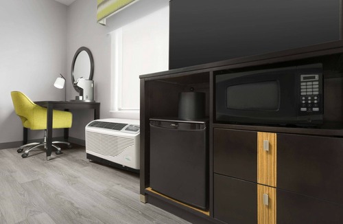 Biggs Field Hotel | Hampton Inn & Suites El Paso/East