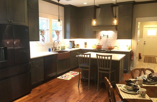 Bardstown House | HayJac House - Perfect Downtown Location and the Living is Easy.