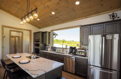 Rogers Cabin | Hazel Hollow | Hot Tub w/TV Steam Shower RRG