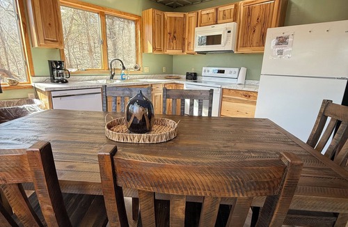 Bourbon House | Heart of The Meramec River Cabin with SXS trails & River Access