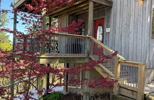 Bourbon House | Heart of The Meramec River Cabin with SXS trails & River Access