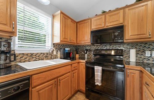 Branson West Apartment | Heavenly Hideaway Condo
